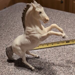 Elegant Cream and Gray Horse Figurine